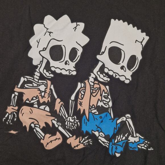 The Simpsons Bart Lisa Skeleton Skull Tree House Horror T-Shirt Size Large - Picture 2 of 4
